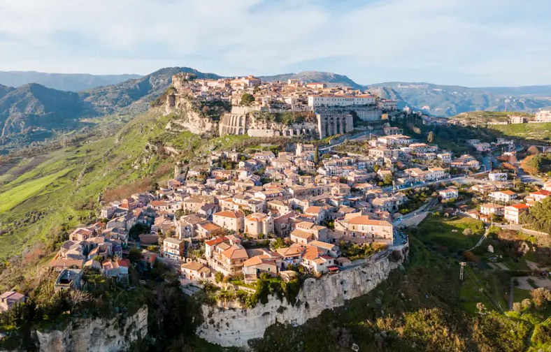 collina gerace gallery 788x504